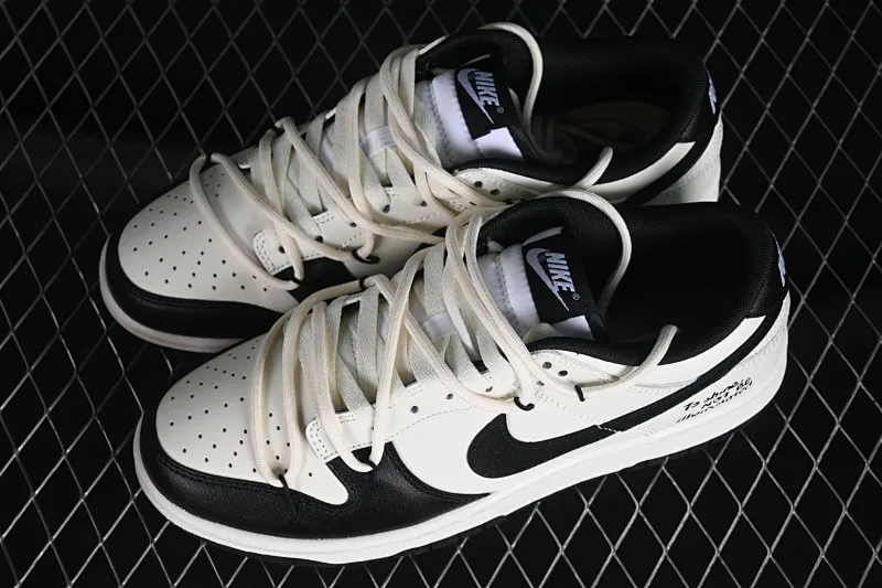 All Categories Nk SB Dunk Series Nk SB Dunk Low Low-top sneakers Nk Dunk Retro Saml Panda Prank Black and white retro style SB strap low-top casual sneakers DD1391-100